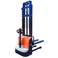 Elektrostapler 1500 kg