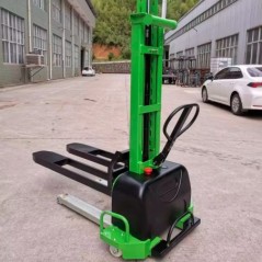 Mitnahmestapler ZTS für LKW, 500 kg 1300 mm, semi-elektrisch 12V/45Ah